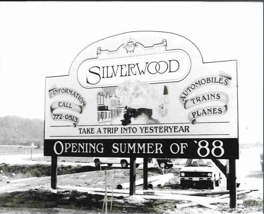 silverwood sign welcome